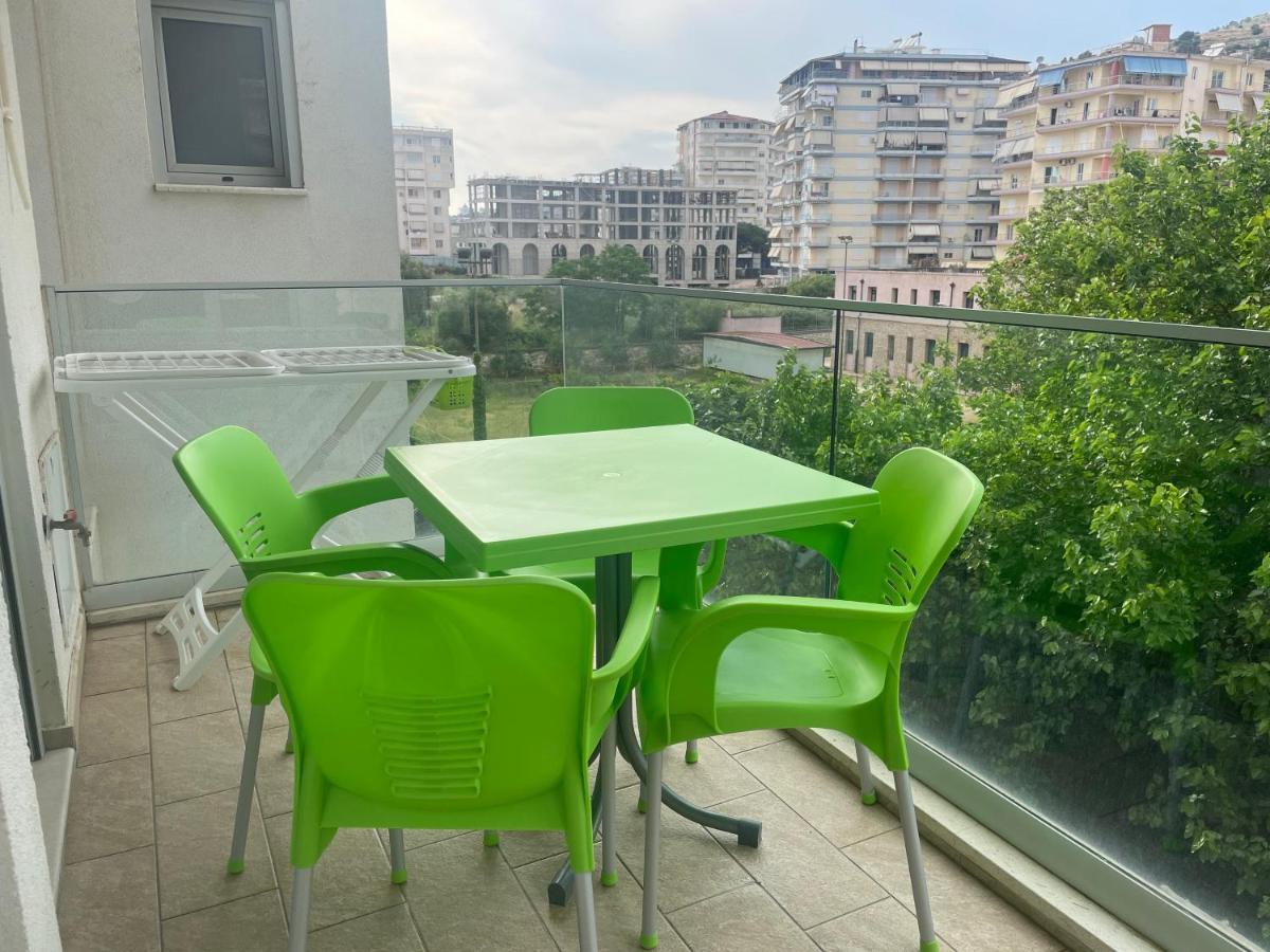 Luxury Sea View Apartaments Saranda Kültér fotó