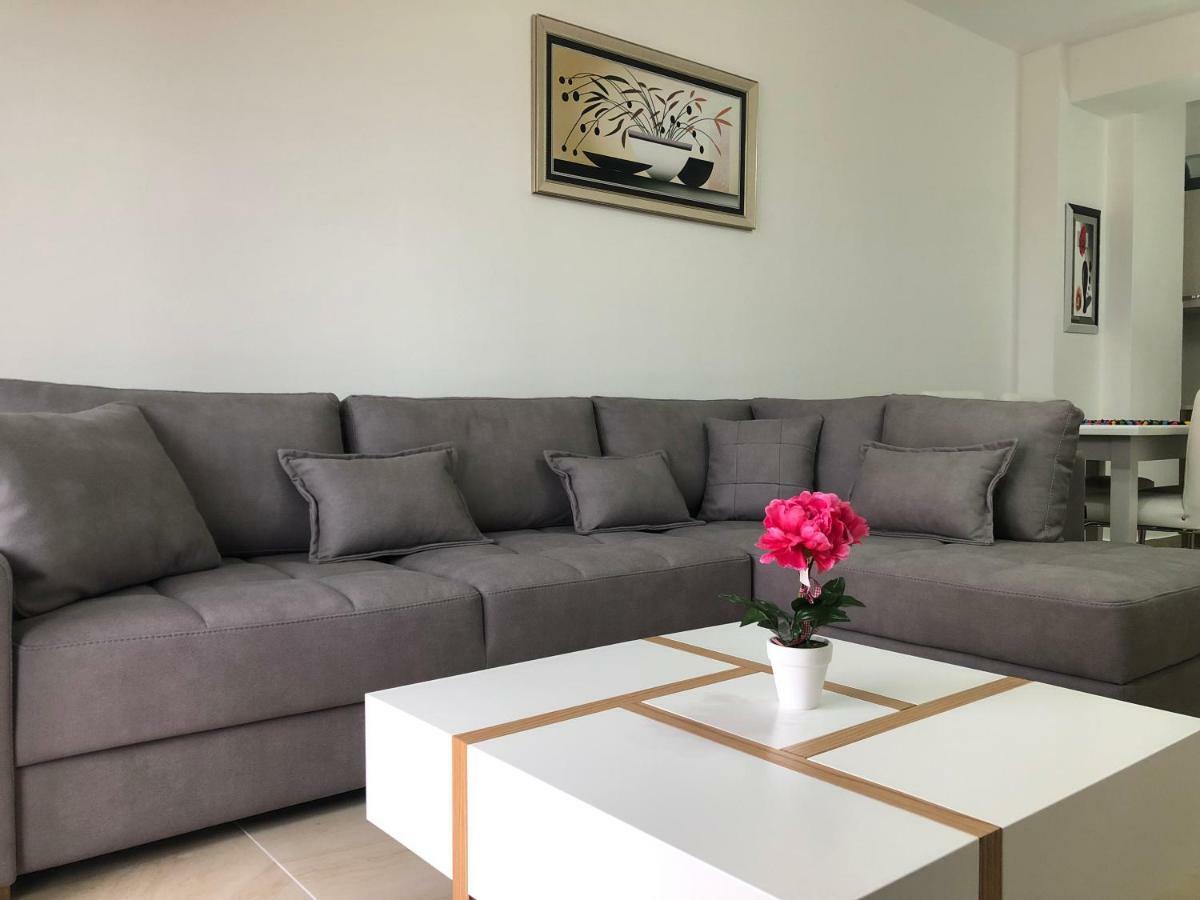 Luxury Sea View Apartaments Saranda Kültér fotó