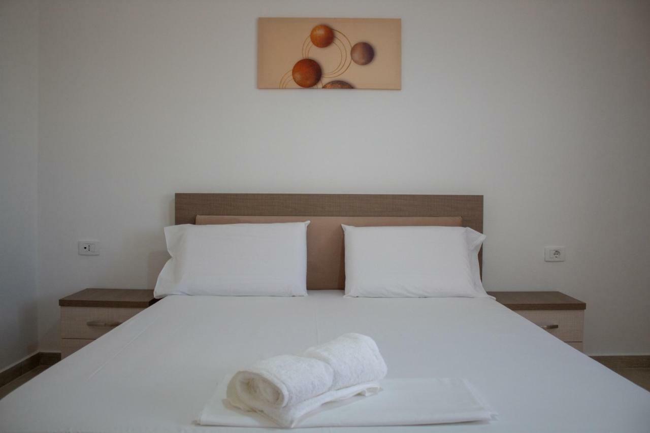 Luxury Sea View Apartaments Saranda Kültér fotó